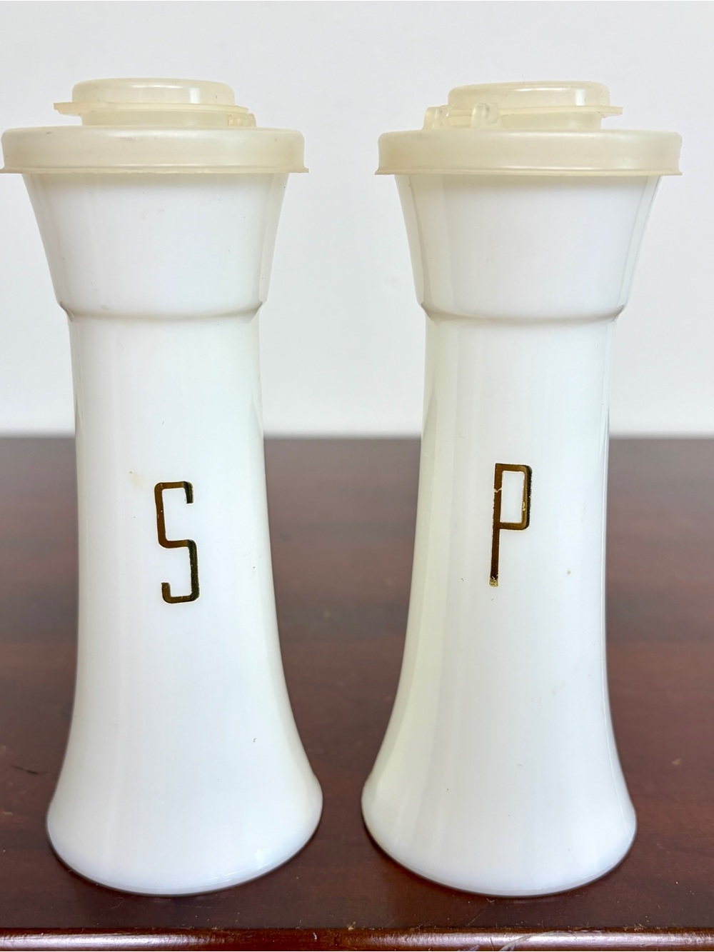 Tupperware Pillar Salt & Pepper Shakers